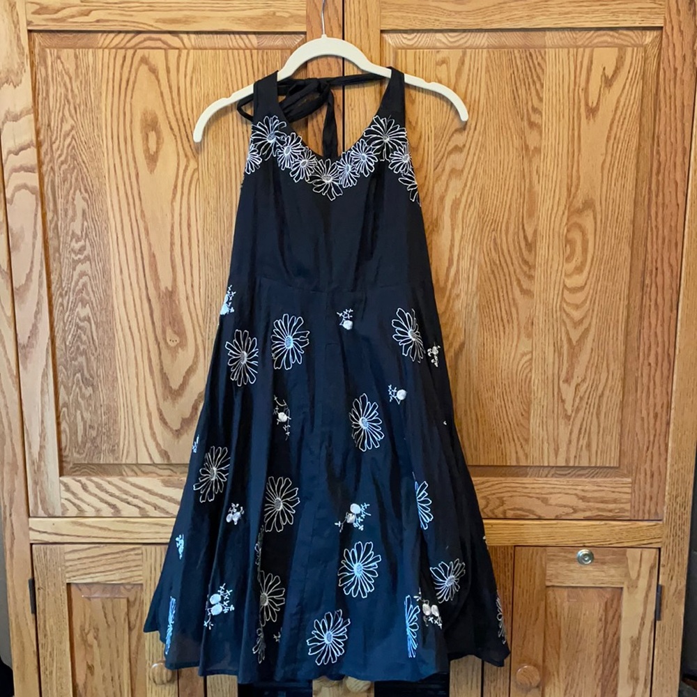 GuC Absolutely darling black dress